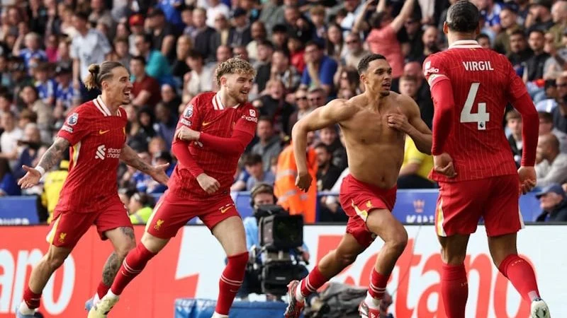 挑起进攻大旗！希罗首节超5成命中率得12分，热火5分领先