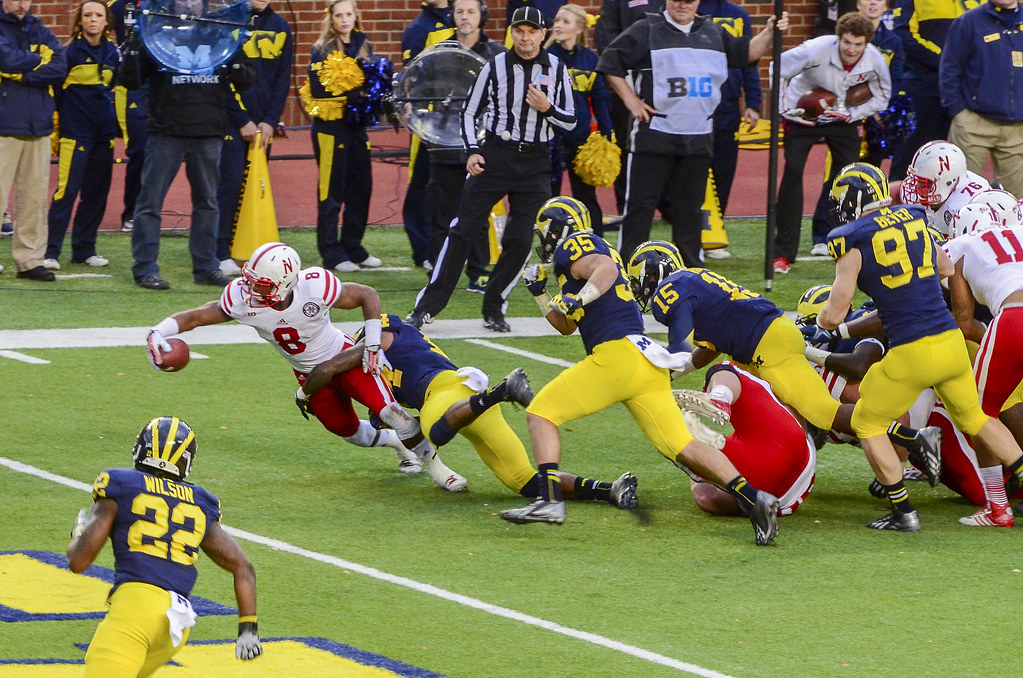 意外！申花下赛季外援将大换血，斯卢茨基四嫡系都被放到离队名单