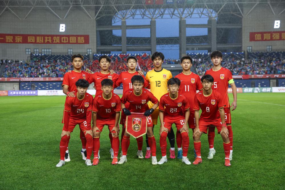 AC米兰中场拉比奥在接受《米兰体育报》采访时谈到...